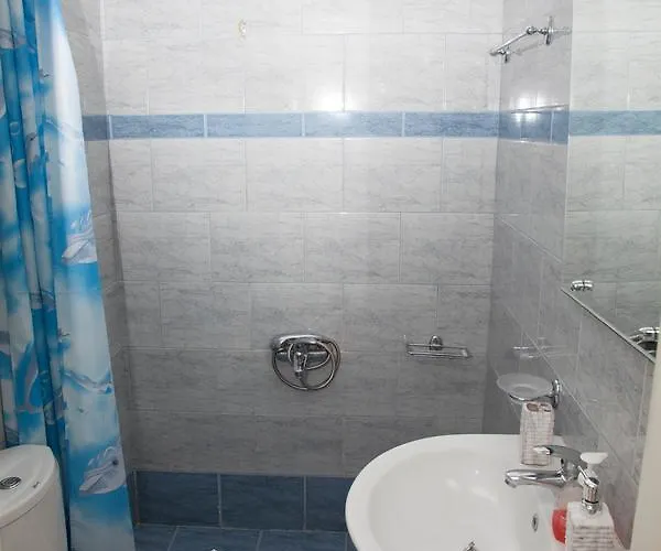 Apartment Ionion & *